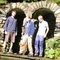 Thumbnail r025.jpg 