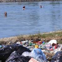 Thumbnail r064.jpg 