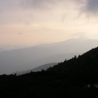 Thumbnail r084.jpg 