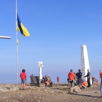 Thumbnail r090.jpg 