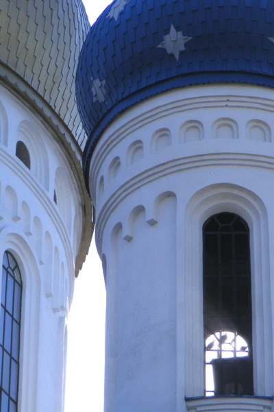 r002.jpg 