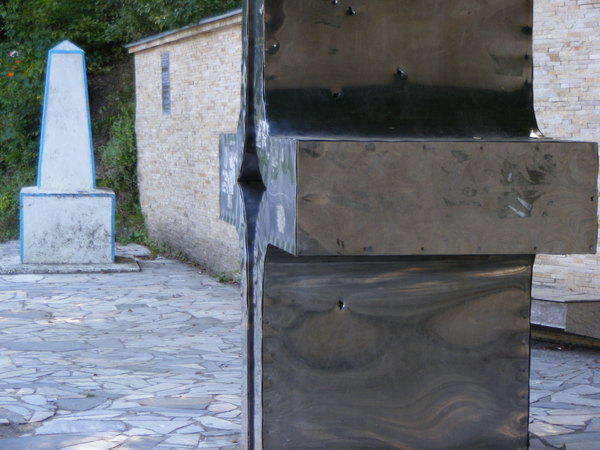 r065.jpg 