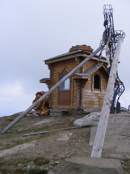 r077.jpg 