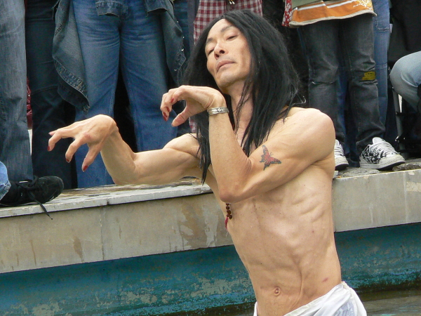 butoh06