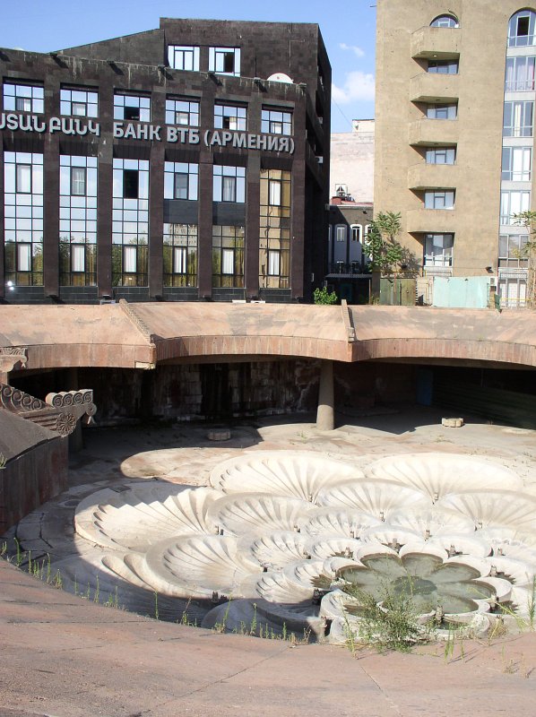 P8100106