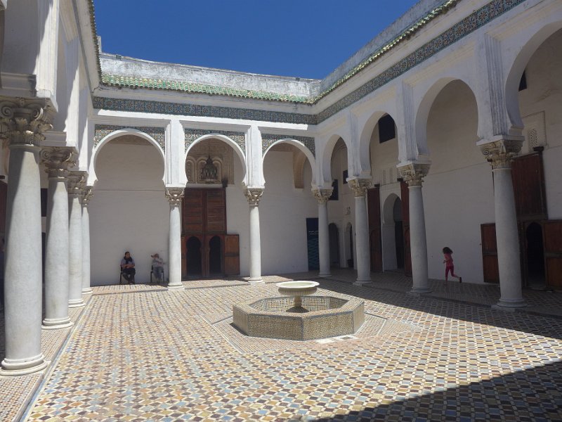 P1070473