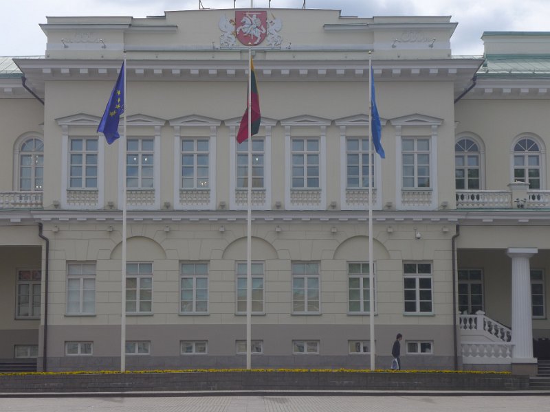 17-P1080341