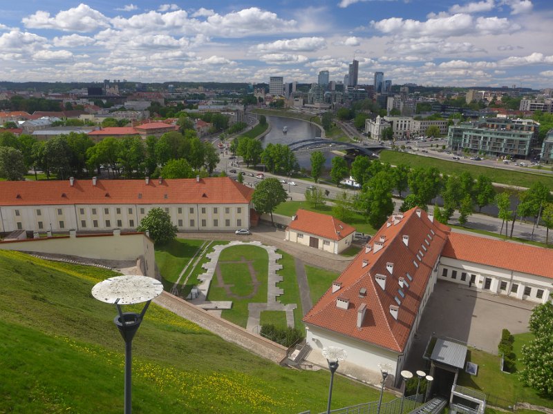 19-P1080370